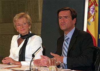 La vicepresidenta y el ministro de Justicia, tras el Consejo de Ministros del 17 de septiembre.