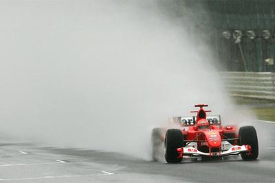 Michael Schumacher en el circuito de Suzuka en la jornada de clasificación del viernes.