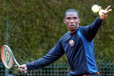 EL LÍDER SE DIVIERTE.