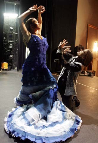Carmen Cortés, en un ensayo de  Los cuatro elementos. 