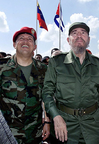 Chávez y Castro, en un acto en Barinas (Venezuela) en 2000.