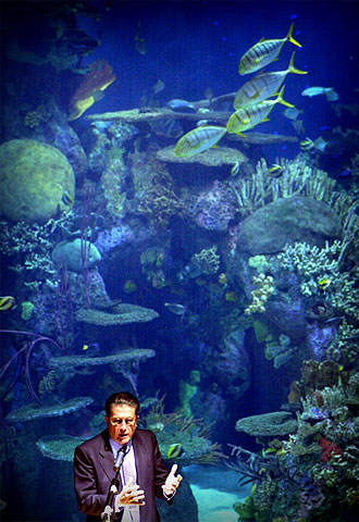 Mayor Zaragoza, ayer, en el auditorio Mar Rojo de l'Oceanogràfic.