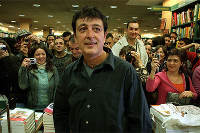 Manolo García presenta en Valencia su "cancionero ilustrado"