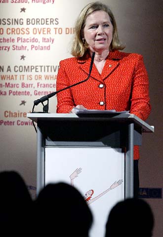 Liv Ullmann, durante su intervención ante la conferencia de actores.