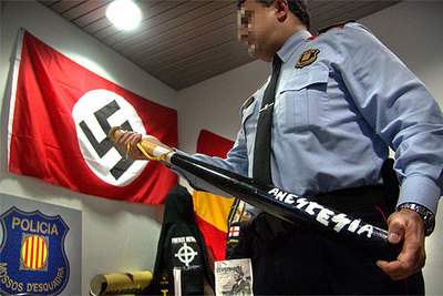 Desmantelado en Girona un grupo neonazi que atacaba a inmigrantes