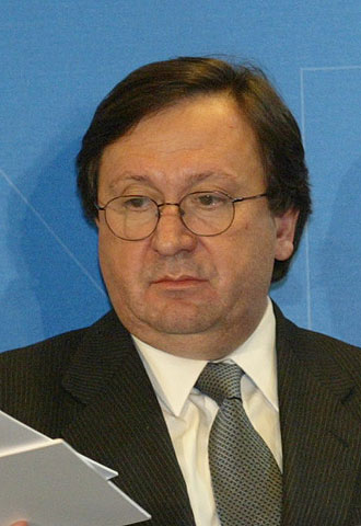 Juan Pérez Aparicio, en una comparencia el día 15. rnrnrnrnP. MONGE