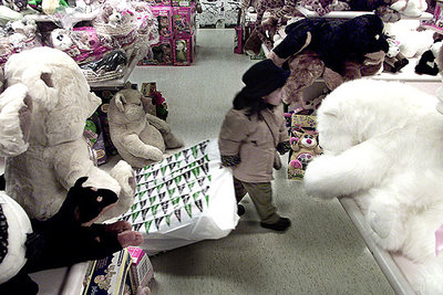 Departamento de juguetes en unos grandes almacenes.