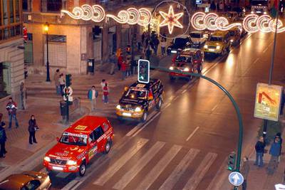 EL RALLY BARCELONA-DAKAR SE PASEA POR GRANADA