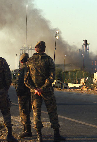 Incendio en una planta de Egmasa en Huelva