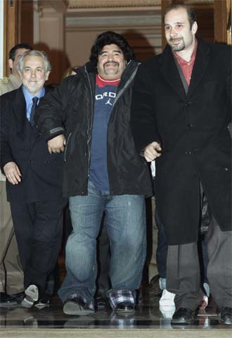 Maradona, durante su estancia en Atenas.