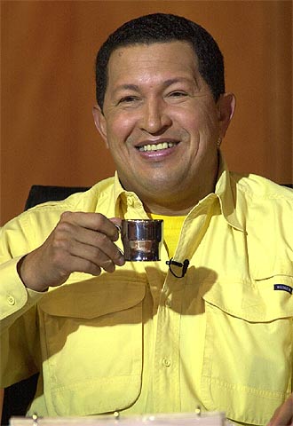 Hugo Chávez, ayer durante su programa televisivo  Aló presidente .