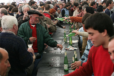 LA FIESTA DEL TXAKOLI