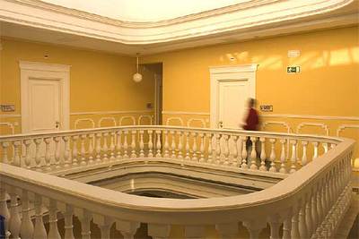 Interior de la Hospedería de las Cortes, en Cádiz.