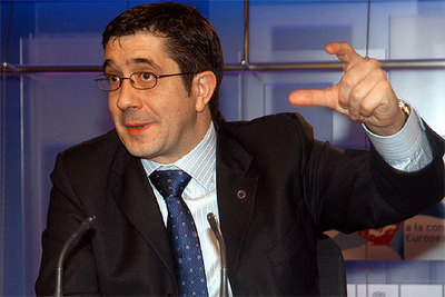 El secretario general del PSE-EE, Patxi López, ayer en Madrid.