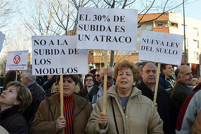 PROTESTA CONTRA LA ESPECULACIÓN.