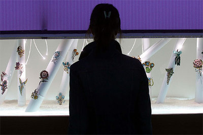 Bisutería con firma en el Retiro