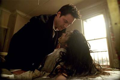 Keanu Reeves, en un momento de  Constantine.  