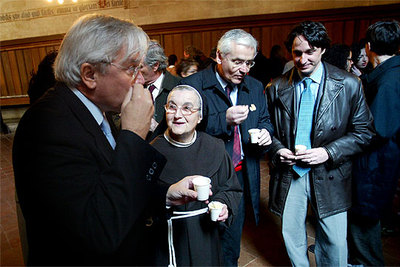Barcelona celebra Santa Eulàlia con las monjas del monasterio de Pedralbes