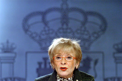 La vicepresidenta del Gobierno, María Teresa Fernández de la Vega, tras el Consejo de Ministros de ayer.