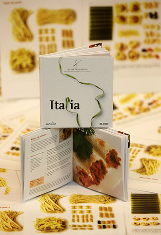 Primer tomo, dedicado a Italia, del coleccionable  Cocina País por País.  