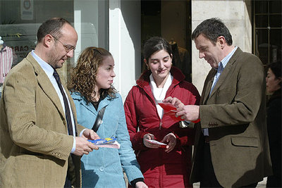CAMPAÑA POR EL 'SÍ' EN EL METRO.