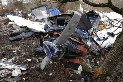 Los restos de la avioneta que transportaba hachís siniestrada en La Rioja.