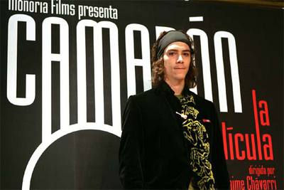 Óscar Jaenada, que interpreta a Camarón de la Isla en el filme de Chávarri, durante la presentación del rodaje.