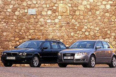 Los frontales definen la apuesta estética de cada modelo: diseño clásico y elegante en el Jaguar X-Type (izquierda) y formas sólidas con una parrilla vanguardista y deportiva en el Audi A4 (derecha).