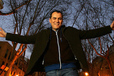 Ismael Serrano, el lunes en el barrio madrileño de Vallecas.