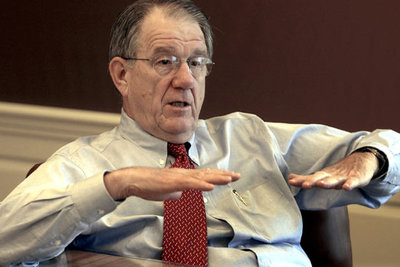 Harry Stonecipher, ex consejero delegado de Boeing, durante una entrevista el año pasado.