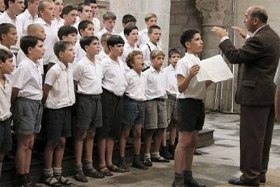  Los chicos del coro,  en una escena de la película.