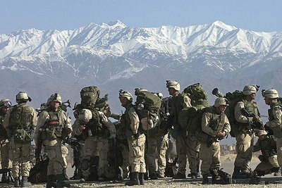 Soldados estadounidenses, en la base de Bagram en marzo de 2002.