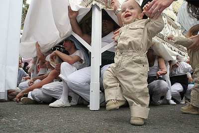 Las procesiones de Semana Santa arrancan con temor a la lluvia