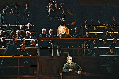 Una escena de  Peter Grimes,   de Britten, en el Festival de Pascua de Salzburgo.rnrn BERND UHLIG