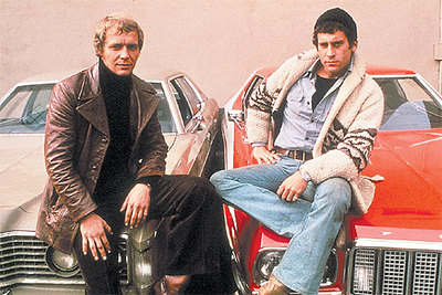 Michael Glaser (Starsky, a la derecha) y David Soul (Hutch), los actores que protagonizaron la serie   Starsky y Hutch  