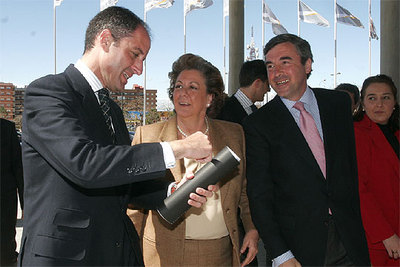 Camps, Barberá, y Acebes, ayer, antes de la reunión del Comité Ejecutivo Regional del PP.