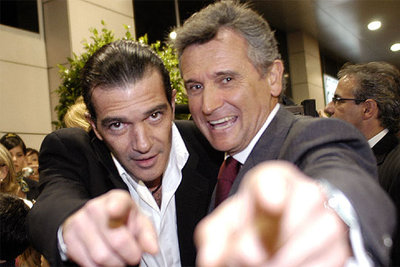 Banderas y Plata estrechan colaboración