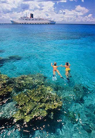 Una cifra récord: 10,6 millones de viajeros se subieron el año pasado en todo el mundo a un barco de crucero en vacaciones.