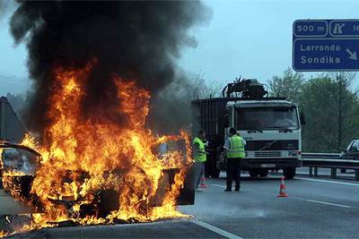 Nuevo atasco en los accesos a Bilbao