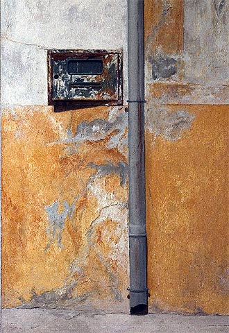  En amarillo y grises,  de Matilde Hernando.