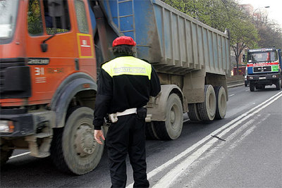 Caravana de camiones