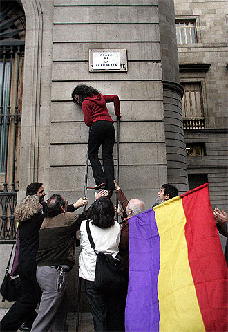 Sant Jaume 'versus' República