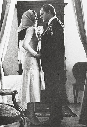 Fotograma de la película 'Pepita Jiménez' (1975), de Rafael Moreno Alba.