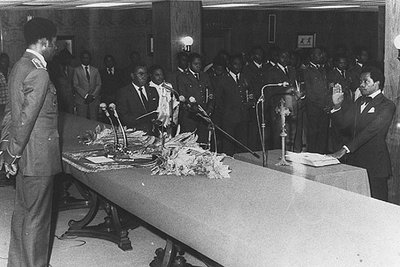 ENEMIGOS IRRECONCILIABLES