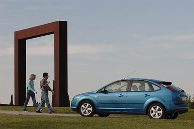 El nuevo Focus tiene una línea más estilizada, pero menos vanguardista que el anterior. La mayor inclinación del portón trasero es el detalle más llamativo.
