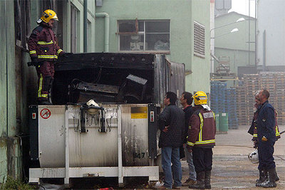 Muere un policía en el transcurso de un incendio
