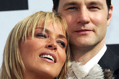 Sharon Stone y los jóvenes