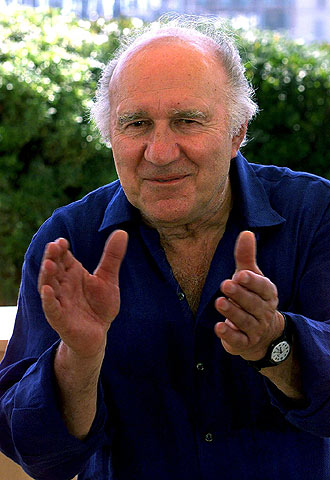 Michel Piccoli.