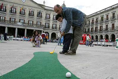 Un campo de golf en Vitoria