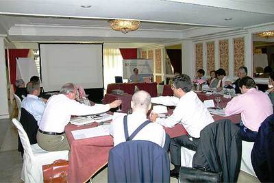 Asistentes a un curso del Instituto de Consejeros-Administradores.